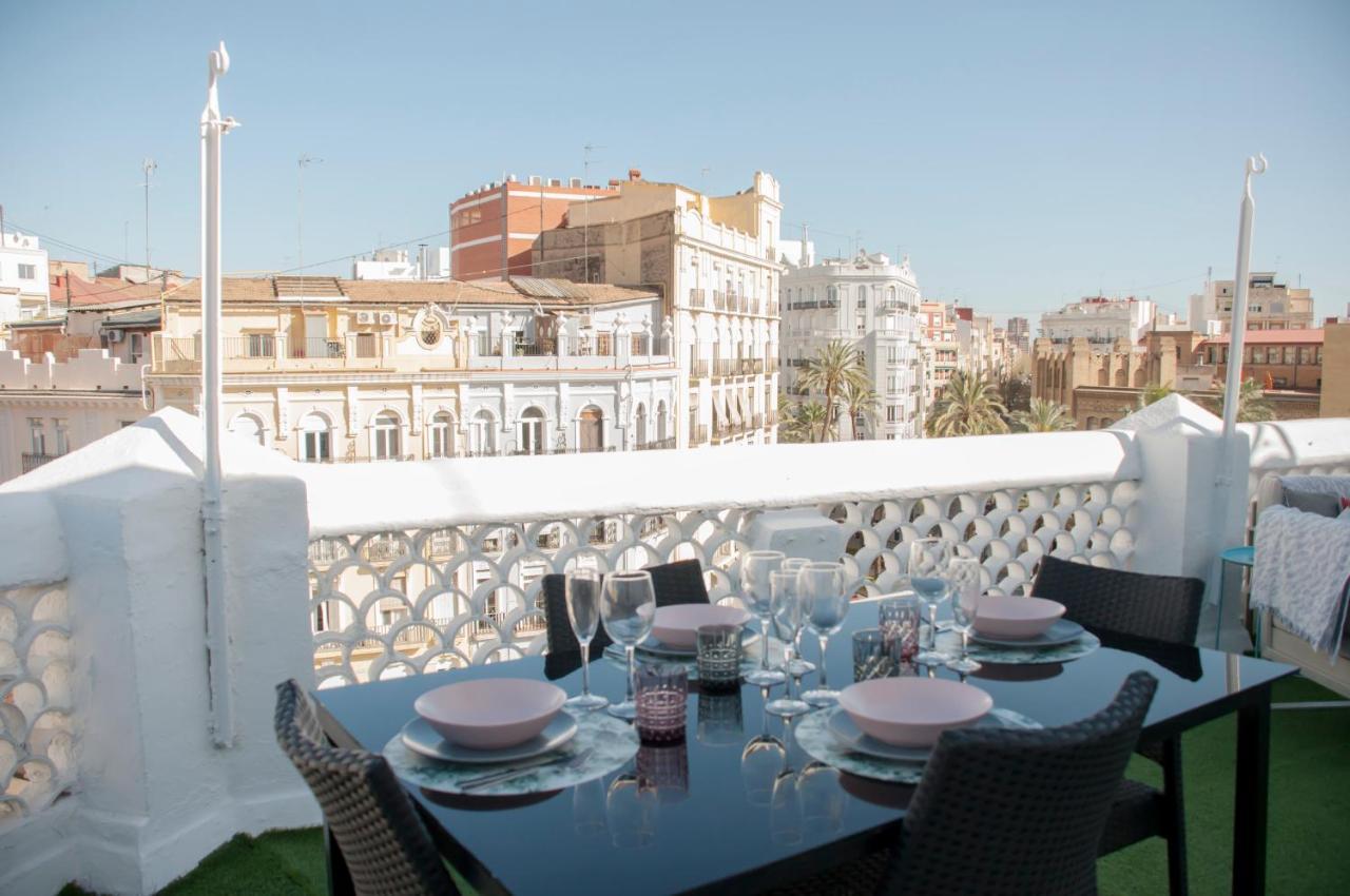 Valencia Apartamentos Goya Esterno foto