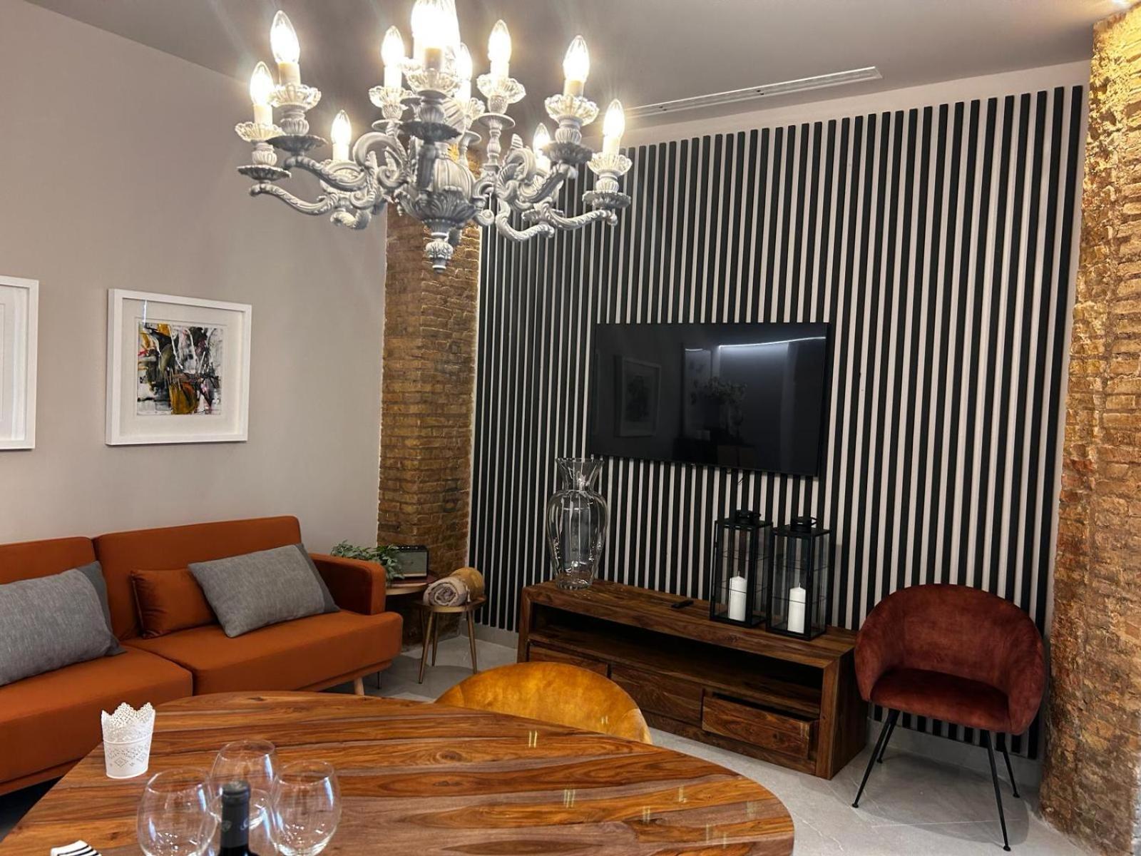 Valencia Apartamentos Goya Esterno foto